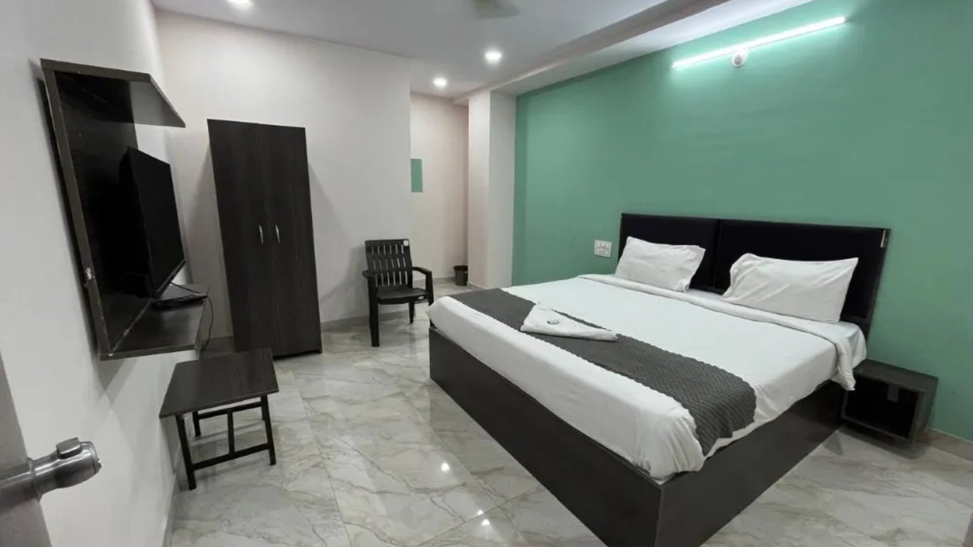 Hotel Varahi Inn